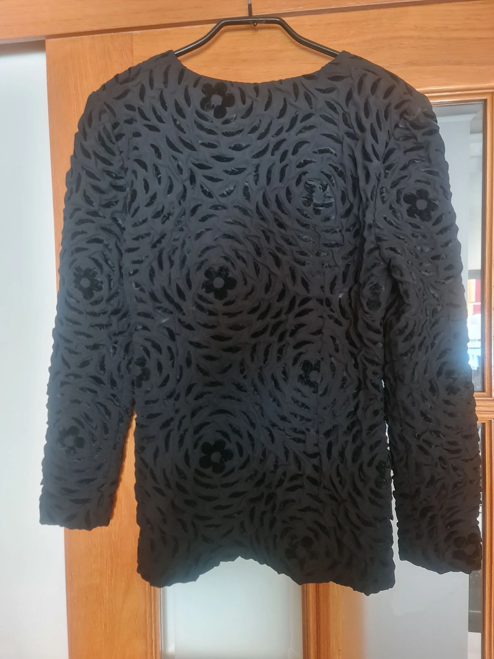Boutique 3 Badalona Diseño exclusivo relieve T.42 – photo 7